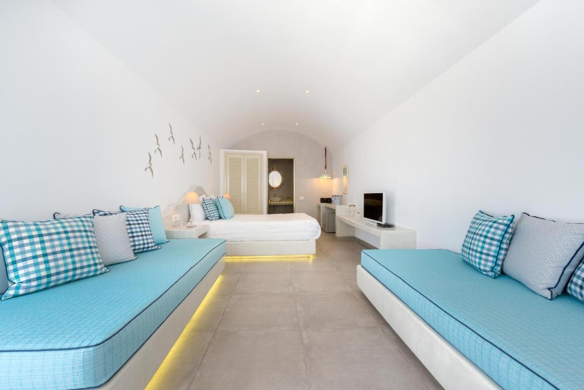 B Suites Тира Экстерьер фото