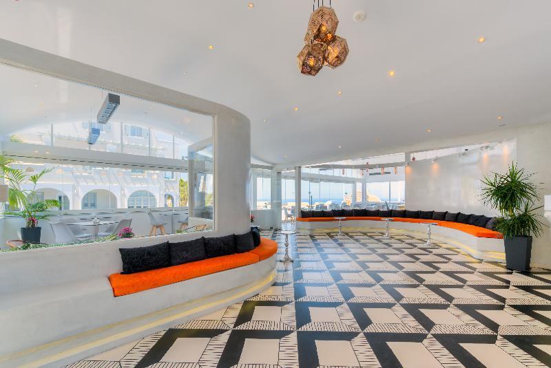 B Suites Тира Экстерьер фото