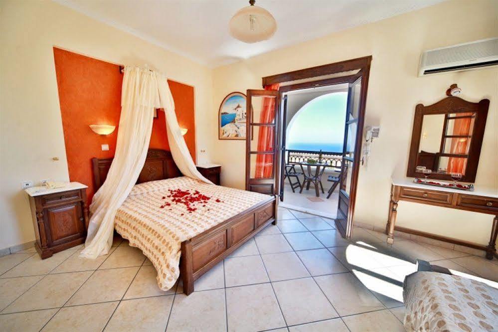 B Suites Тира Экстерьер фото